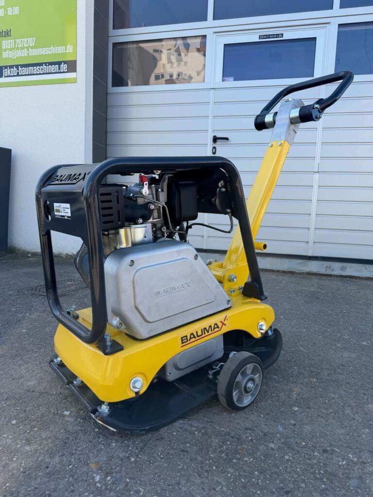 Baumax Rüttelplatte