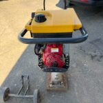 Stampfer aus Rückansicht